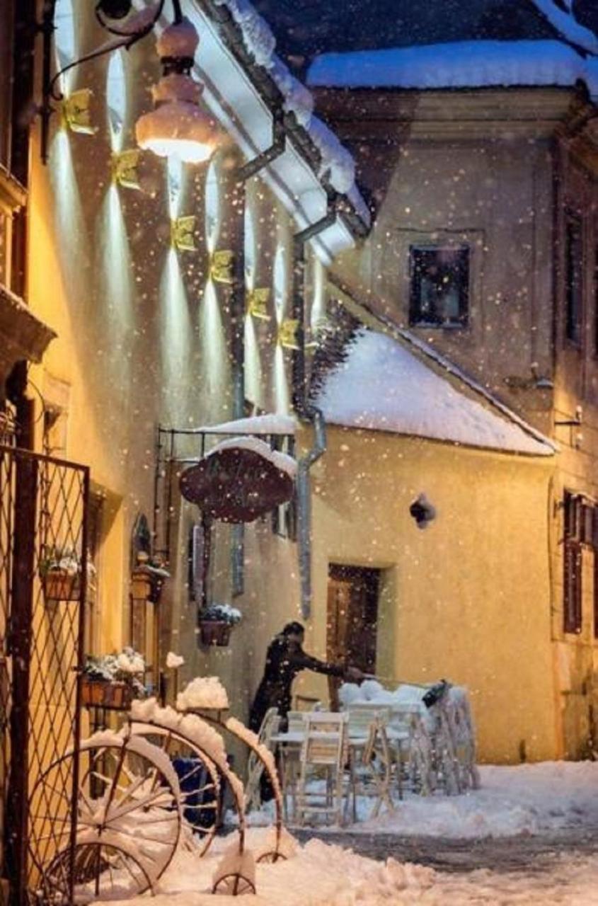 Chic * Brașov